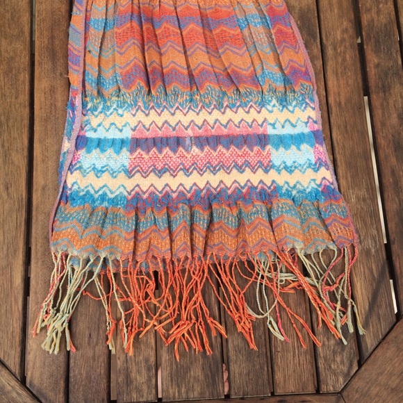 Forever 21 Scarf - Picture 1 of 2